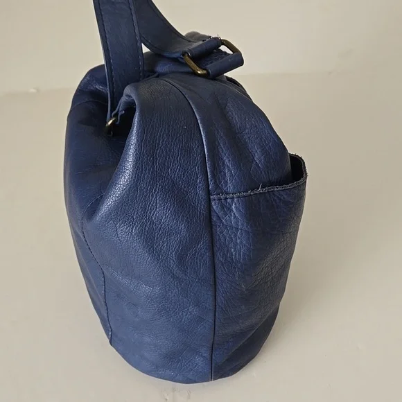 American Leather Co Carrie Hobo Bag Blue Navy - Picture 6 of 16